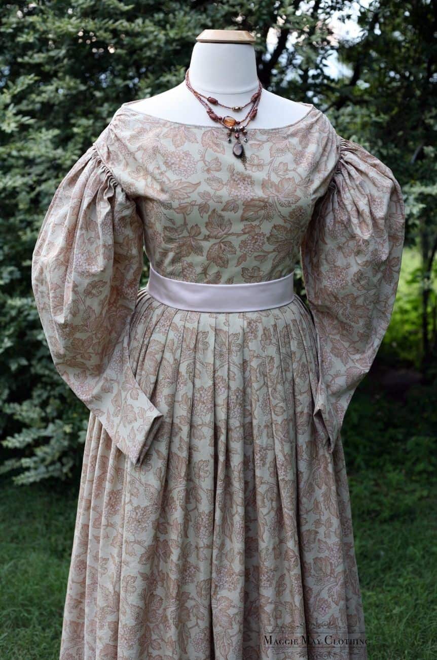 Overbust Corset- Victorian – Maggie May Clothing- Fine Historical
