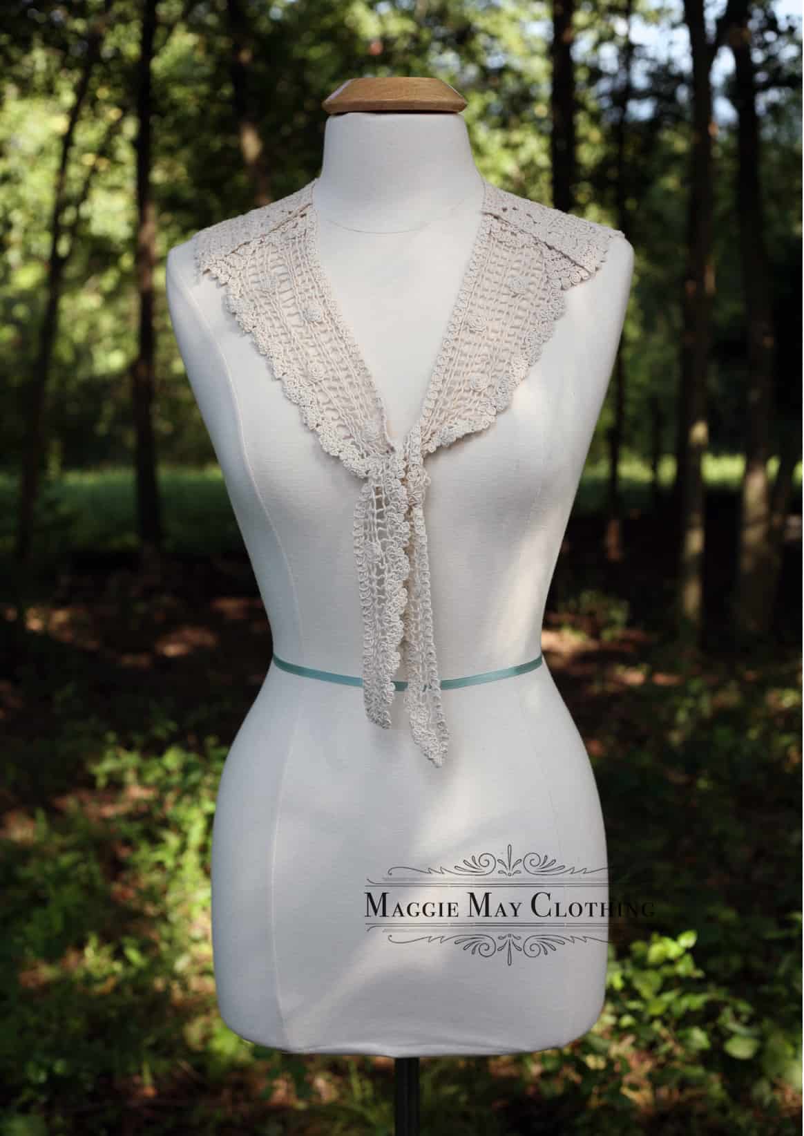 Crochet Lace collar in 6 different colors – Maggie May Clothing- Fine  Historical Fashion